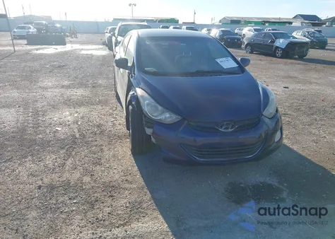 2013 Hyundai Elantra Gls z USA, uszkodzony, nr VIN 5NPDH4AE1DH426638